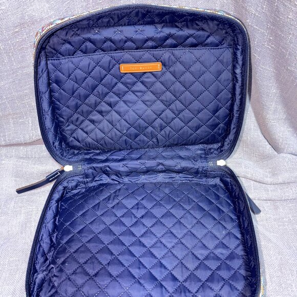 Tory Burch Cosmetic Case - Picture 8 of 8
